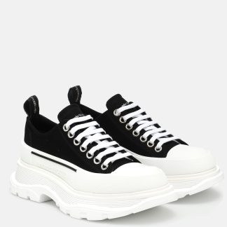 acquistare un designer Alexander McQueen Scarpe con plateau in tela Tread Slick in nero