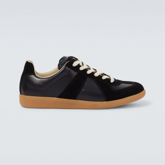 designer all'ingrosso Maison Margiela Replica delle scarpe da ginnastica in pelle e camoscio in nero