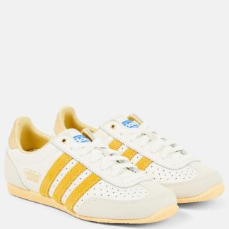 designer contraffatto Adidas Scarpe Japan in pelle scamosciata di colore bianco