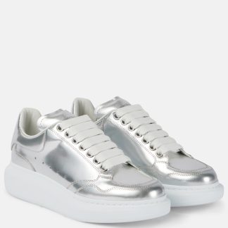 lusso all'ingrosso Alexander McQueen Scarpe oversize in pelle metallizzata color argento