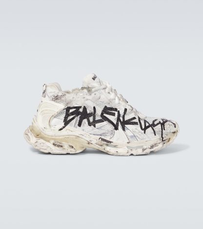 lusso all'ingrosso Balenciaga Scarpe Runner Graffiti con segni di usura in bianco