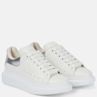 lusso economico Alexander McQueen Scarpe oversize in pelle bianca