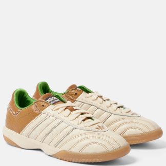 lusso falso Adidas x Wales Boner Samba in pelle beige