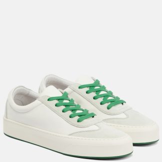 replica designer The Row Scarpe Marley in pelle scamosciata di colore bianco