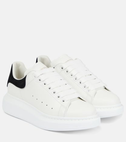 vendita calda di lusso Alexander McQueen Scarpe oversize in pelle bianca