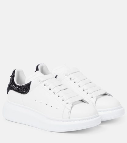 vendita calda di lusso Alexander McQueen Scarpe oversize in pelle impreziosite in bianco